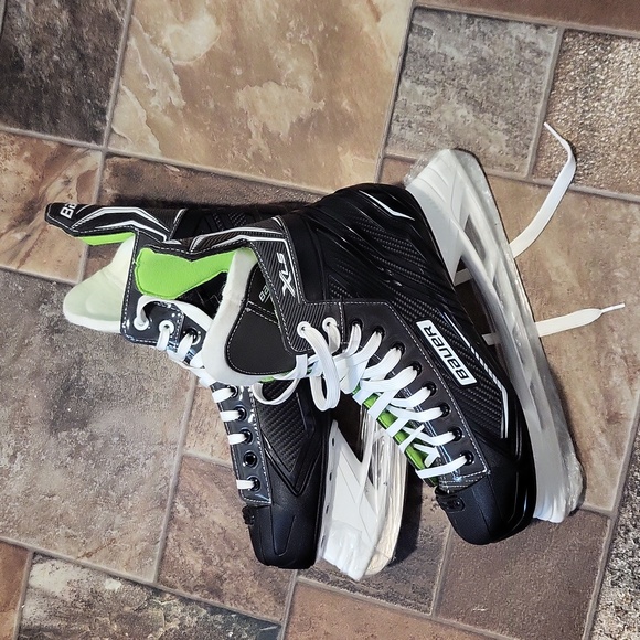Bauer skates - Picture 3 of 4